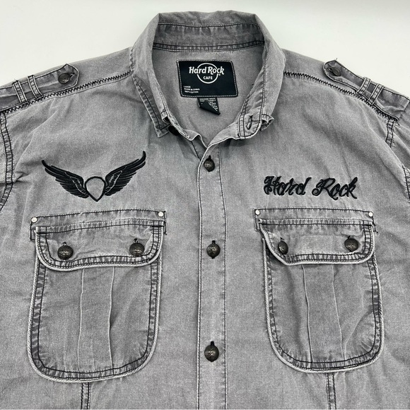 Hard Rock Cafe‎ Shirt Size Large Gray Embroidered Vegas Rock Utility Button Down - Picture 3 of 16